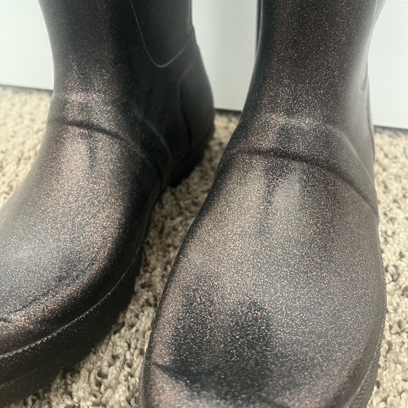 Womens Hunter Half Calf Rain Boots - Picture 2 of 8